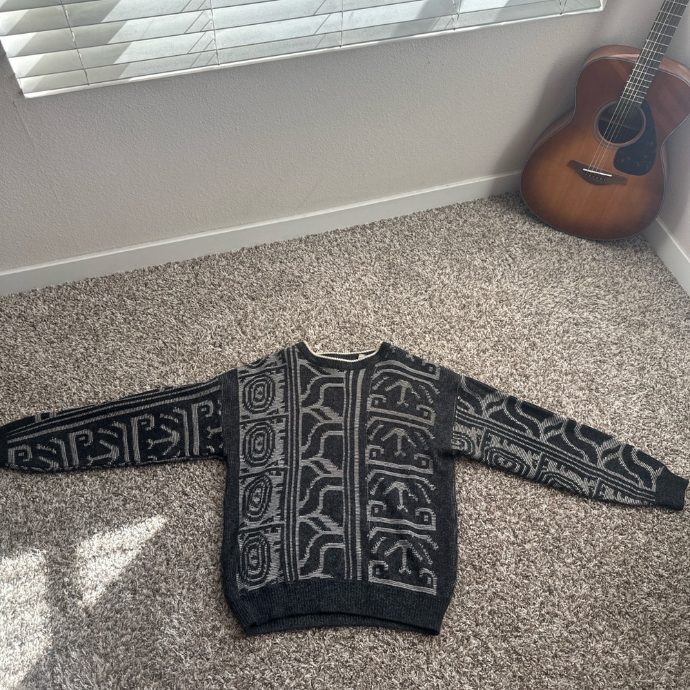 Vintage Black and Gray Patterned Sweater